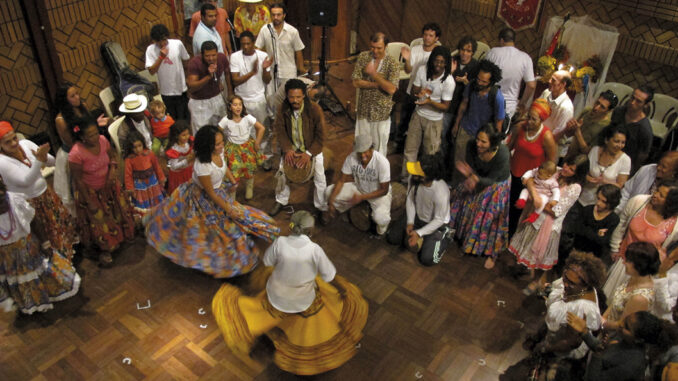 dança-afro-batuque-brasileiro